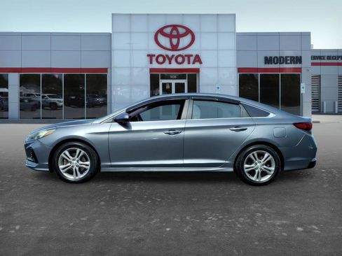 Used 2018 Hyundai Sonata SEL FWD image 3