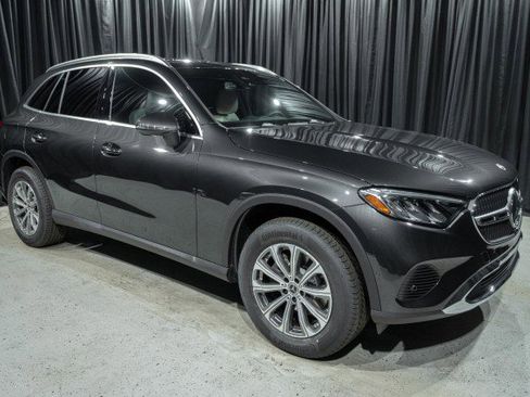 Certified 2026 Mercedes-Benz GLC 300 300 SUV image 3