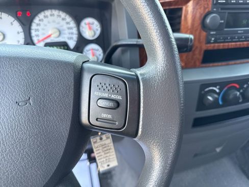 Used 2006 Dodge Ram 1500 Truck SLT image 18