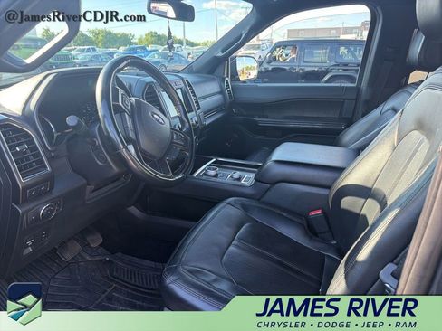 Used 2021 Ford Expedition Max Limited AWD/4WD image 2
