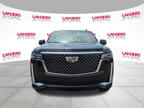Used 2022 Cadillac Escalade ESV Premium Luxury AWD/4WD image 8