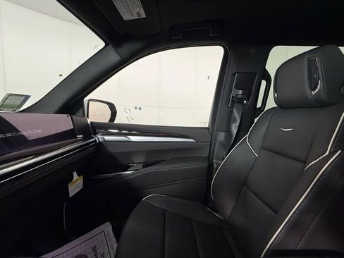 New 2026 Cadillac Escalade Luxury image 22