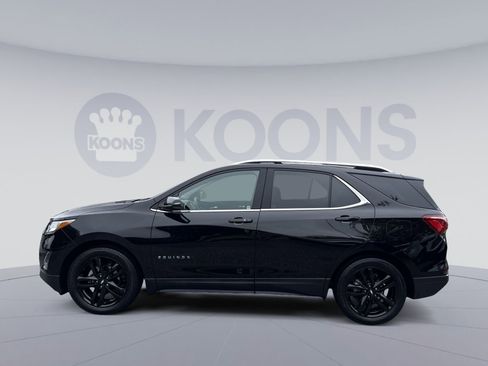 Used 2020 Chevrolet Equinox LT w/ Midnight Edition FWD image 2