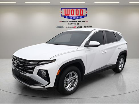 Used 2026 Hyundai Tucson SE FWD image 12