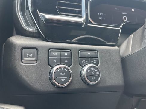 Used 2022 GMC Sierra 1500 Elevation w/ LPO, Elevation Black Package AWD/4WD image 20