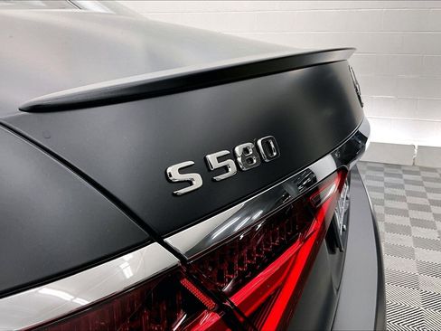Used 2026 Mercedes-Benz S 580 4MATIC Sedan image 32