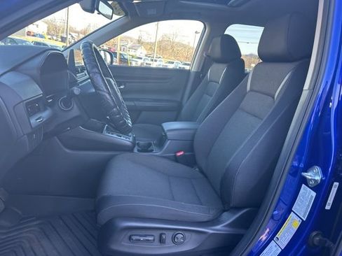 Used 2025 Honda CR-V EX image 15