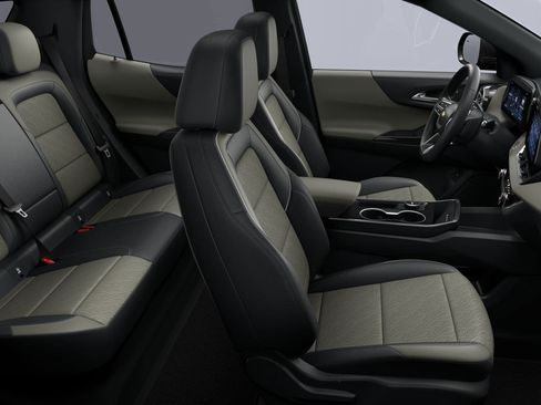 New 2027 Chevrolet Equinox LT w/ Convenience Package II FWD image 6