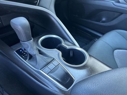 Used 2024 Toyota Camry LE image 18
