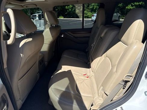 Used 2012 Nissan Pathfinder LE AWD/4WD image 14