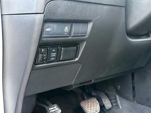 Used 2019 INFINITI QX80 Luxe image 16