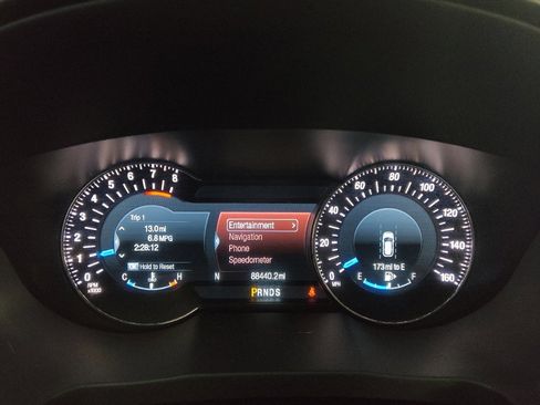 Used 2017 Ford Explorer Platinum image 23