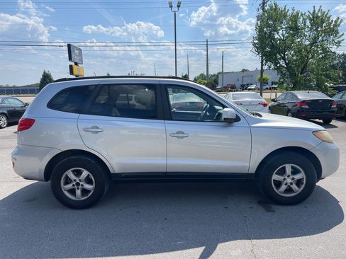 Used 2008 Hyundai Santa Fe GLS FWD image 4