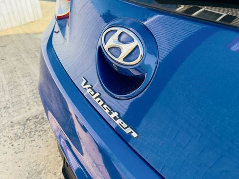 Used 2014 Hyundai Veloster Turbo R-Spec FWD image 7