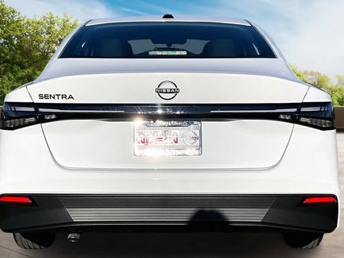 New 2026 Nissan Sentra SV w/ SV Convenience Package FWD image 4