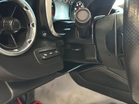 Used 2018 Chevrolet Camaro SS RWD image 26