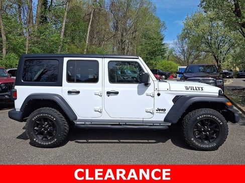 Used 2022 Jeep Wrangler Unlimited Sport AWD/4WD image 7