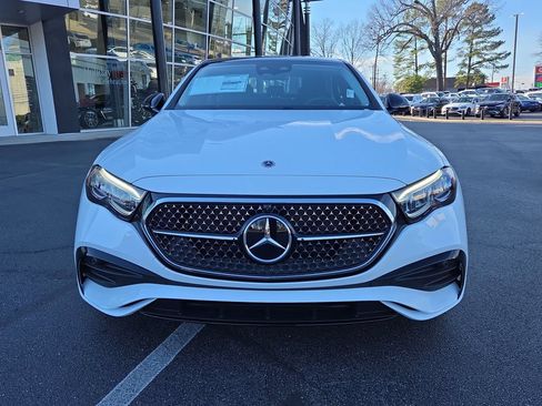 Used 2026 Mercedes-Benz E 350 4MATIC Sedan image 8