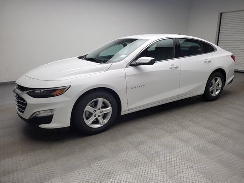 Used 2024 Chevrolet Malibu LS FWD image 2