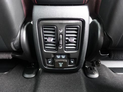 Used 2024 Dodge Durango R/T image 39