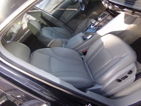 Used 2018 Audi Q7 3.0T Premium Plus image 34