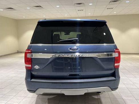 Certified 2020 Ford Expedition XLT w/ Equipment Group 202A AWD/4WD image 4