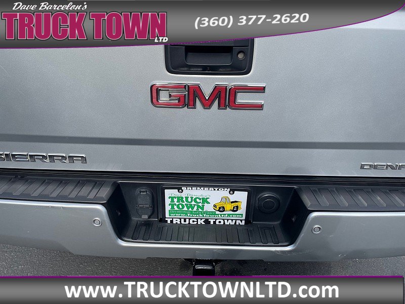 Used 2017 GMC Sierra 1500 Denali w/ Denali Ultimate Package AWD/4WD image 40