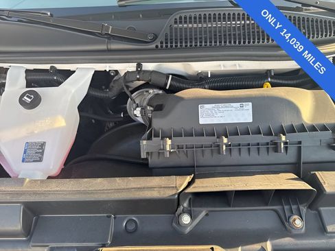 Used 2023 Chevrolet Express 2500 w/ Driver Convenience Package RWD image 24
