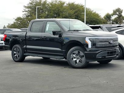 New 2025 Ford F150 Lightning Lariat