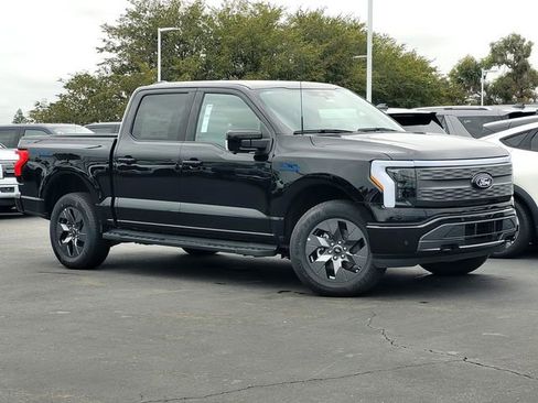 New 2025 Ford F150 Lightning Lariat image 1