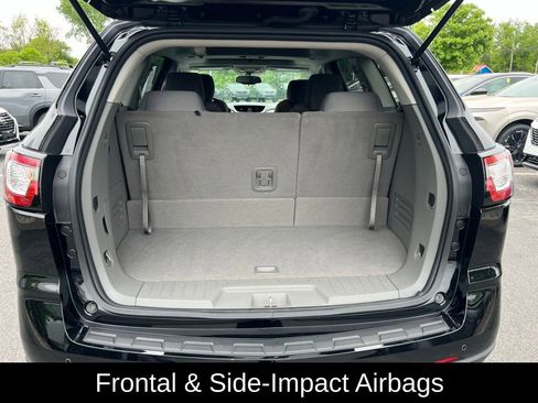 Used 2016 Chevrolet Traverse LT w/ Style and Technology Package AWD/4WD image 17