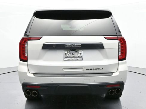 Used 2023 GMC Yukon XL Denali Ultimate image 6