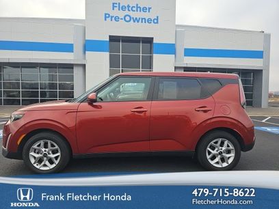 Used 2024 Kia Soul LX w/ Option Group 015