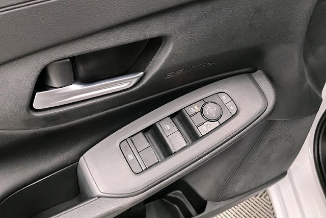 New 2027 Nissan Sentra S w/ Floor Mat Package FWD image 32