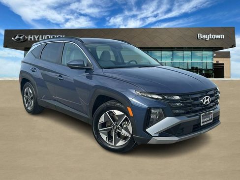 Certified 2025 Hyundai Tucson SEL image 1