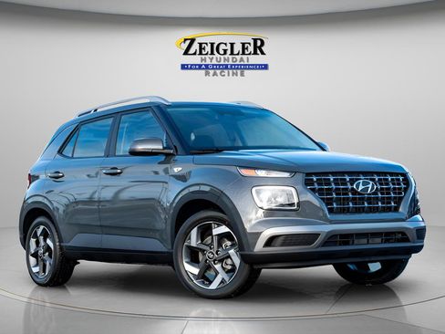 New 2026 Hyundai Venue SEL FWD image 1