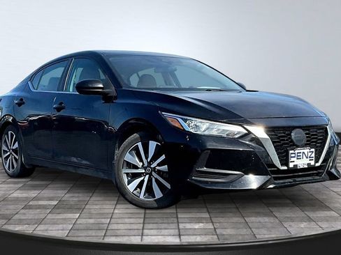 Used 2021 Nissan Sentra SV w/ SV Premium Package FWD image 3
