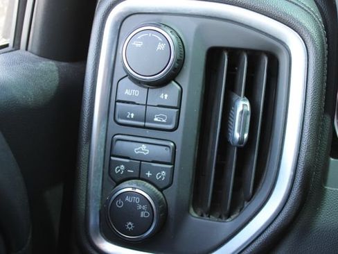Used 2019 Chevrolet Silverado 1500 LT w/ All-Star Edition AWD/4WD image 18