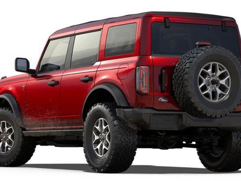 New 2025 Ford Bronco Badlands image 2