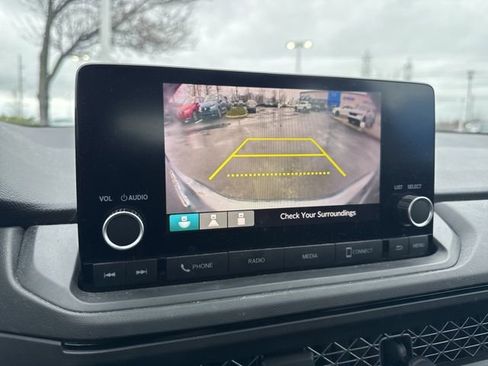 Certified 2023 Honda Accord EX image 22