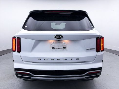 Used 2021 Kia Sorento SX image 15