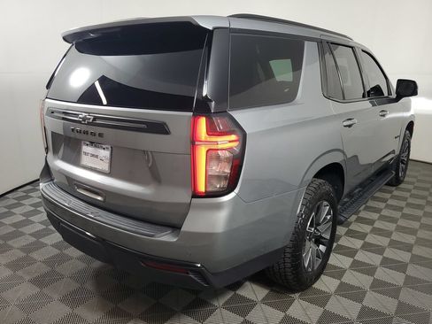 Used 2023 Chevrolet Tahoe Z71 w/ Luxury Package AWD/4WD image 6
