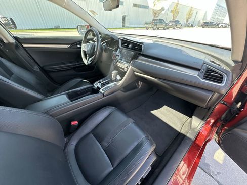 Used 2020 Honda Civic Touring image 30