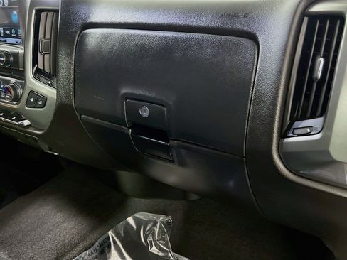 Used 2019 Chevrolet Silverado 1500 LT w/ All Star Edition AWD/4WD image 34