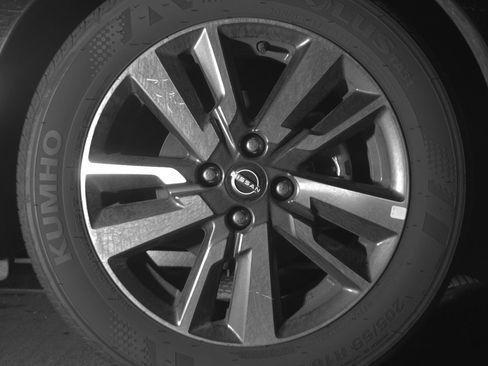 Used 2025 Nissan Versa SV image 13