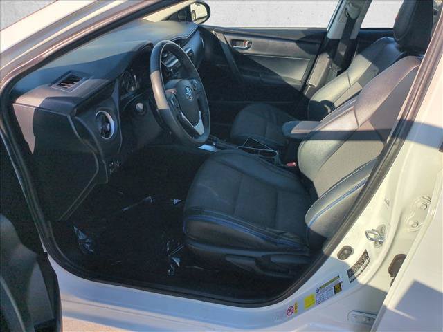Used 2018 Toyota Corolla SE w/ Carpet Mat Package (TMS) FWD image 15