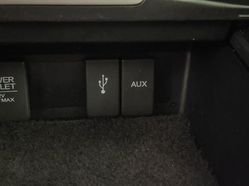 Used 2017 Acura RDX AWD image 32