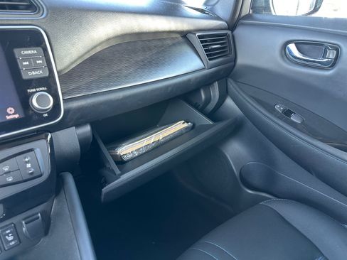 Used 2024 Nissan Leaf SV Plus FWD image 23