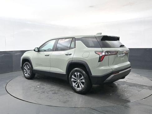 New 2026 Chevrolet Equinox LT image 3