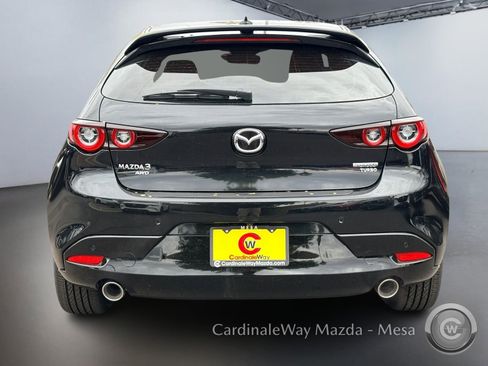 New 2026 MAZDA MAZDA3 Hatchback w/Premium Plus Pkg image 5